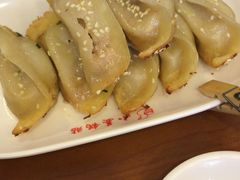 -小姜锅贴(凤凰街店)