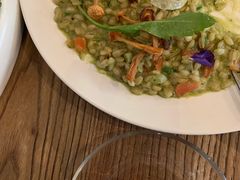 -Common Table · Brunch & Coffee