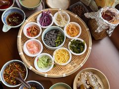 -包整·丝娃娃(一览甲秀楼风景店)