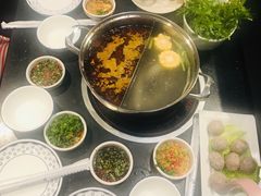 -六合里雄记汕头牛肉火锅(东门店)