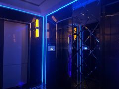 -温莎KTV(珠江路店)