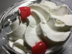 -红宝石·鲜奶小方·海派西点房(金杨店)