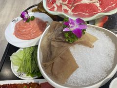 -渝里重庆火锅(航天城店)