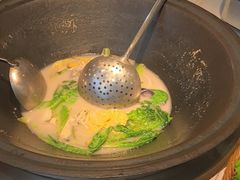 -陈大锅·岳阳鱼馆·地道岳阳菜(美食街店)