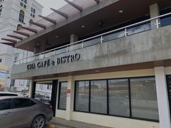-Cha Café and Bistro
