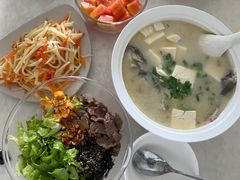 -爱的果实月嫂育婴师(世纪东方店)