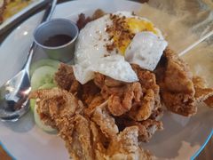 炸鸡椰浆饭-Cha Cha's Beach Cafe
