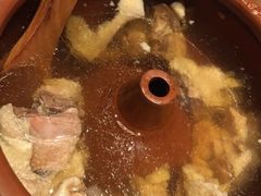 -云海肴·汽锅鸡·云南菜(天山百盛优客店)