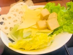 -三江源活鱼现烤(维多利摩尔城店)