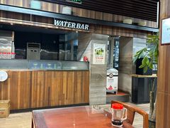 -亮亮面馆(经六路店)