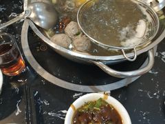 -牛一煲美食(江高店)