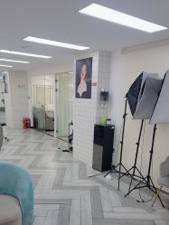 -米娜护肤造型