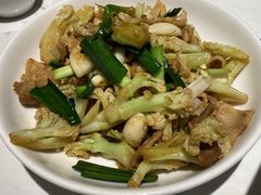 -关东小磨东北菜(漕河泾印象城店)