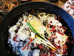 -周幺妹重庆老火锅(银泰城总店)