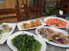 -四川小胡子海鲜(丁村万人海鲜广场店)