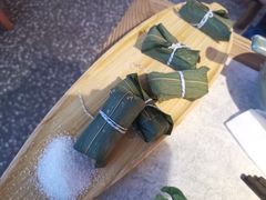 云南泼水粑粑-鲜潭蒸汽石锅鱼(五道口购物中心店)