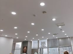 -藤野造型烫染·漂发