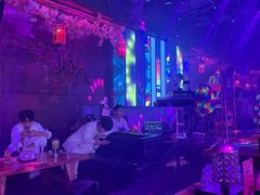 -喜鹊音乐酒馆(西街店)