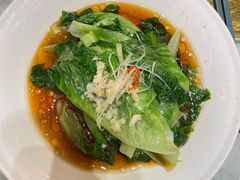 -小菜园新徽菜(宜兴八佰伴店)