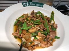 -费大厨辣椒炒肉(万家丽一店)