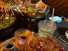 -何师烧烤Pro ·江湖川菜·小龙虾·精酿(太古里旗舰店)