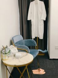 -La Rose·轻奢皮肤管理