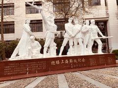 -沪东工人文化宫-停车场