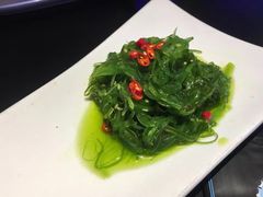 -西街夜油条·麻团包乌饭