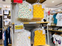 -优衣库(上海虹口龙之梦店)