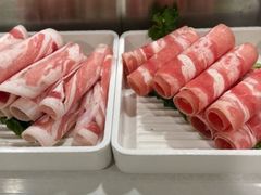 -百品聚旋转火锅(万德庄店)