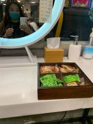 -时尚殿堂明星门店