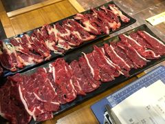 吊龙+肥牛-牛鲜胜·潮汕牛肉自助火锅(番禺市桥店)