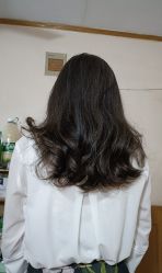 -艾米莉 烫染沙龙