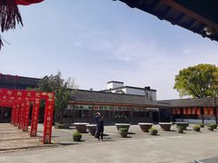 -丝绸小镇荻港古村