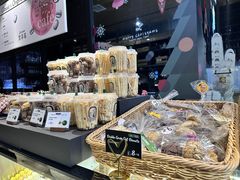 -黑草莓(重庆路店)