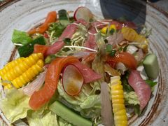 海鲜沙拉-人间酒暖·Go blanc·烧鸟·深夜食堂(陆家嘴店)