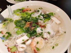 越式特色檬粉-大头虾越式风味餐厅(光明广场店)