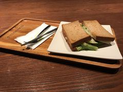 吞拿鱼三明治-星巴克臻选(深圳华强北茂业店)