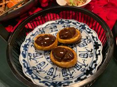 一口鲍鱼酥-三号黄浦会Canton Table