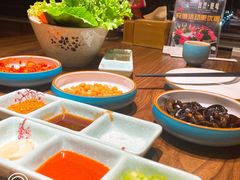 -明洞阿姨·韩式酱蟹烤肉·创意料理(三元桥店)