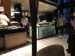 -唐拉雅秀酒店-西锦汇空中BBQ·思创餐厅