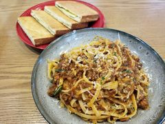 -HELLO 27 意面·沙拉·帕尼尼