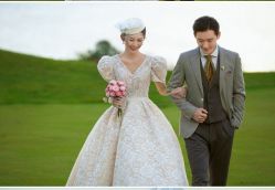 -乐派诗婚纱摄影