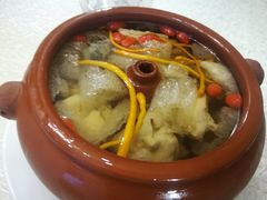 竹荪汽锅鸡-云腾食府·云南菜