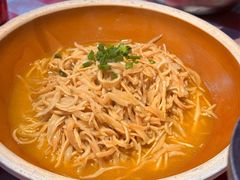 鱼籽鱼泡火锅-老街鱼嘴巴(坡子街老店)