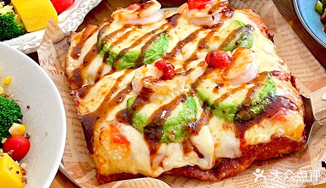  啥也别说！这家披萨真的没有我吃到过最好吃的了！