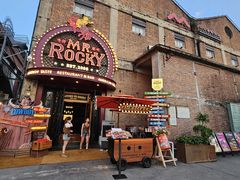 门面-MR.ROCKY洛奇先生·西餐&酒吧(太古仓店)