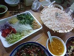 -官塘陈记鱼生·潮汕砂锅粥·牛肉火锅(潮枫路总店)