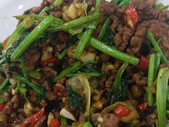 -湖南人家湘菜馆(镇江路店)