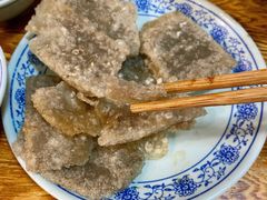 老北京炸灌肠-门框胡同百年卤煮(新街口店)